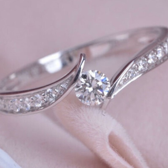 Size 7 Sterling Silver Tension Set Moissanite Channel set Diamonds Sparkly - Picture 10 of 14